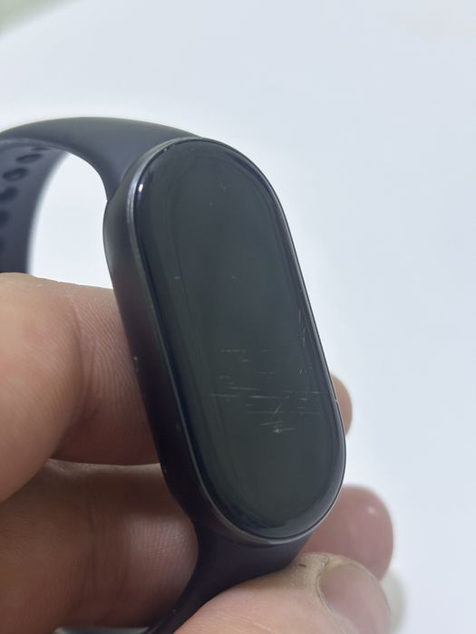Xiaomi band 10 почти новые