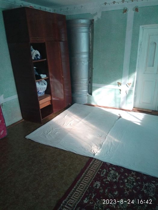 Срочна сотилади 3 сотих