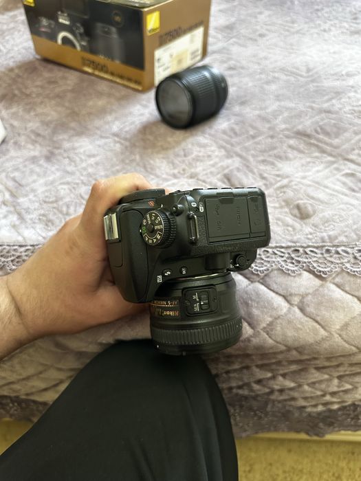 Nikon D7500 + обьектив и тд