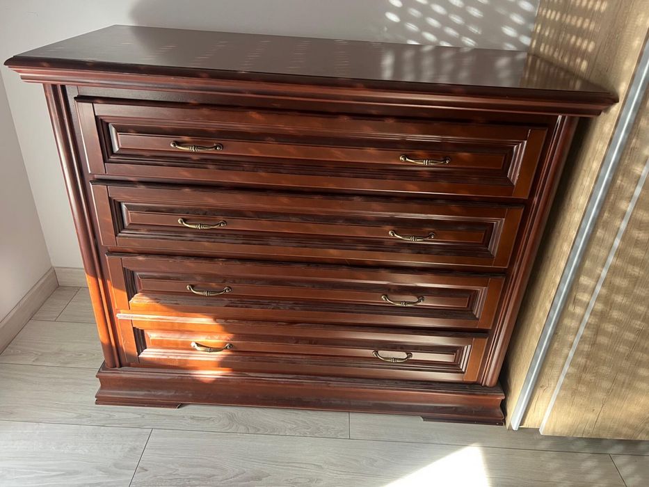 Vând mobilier pentru dormitor