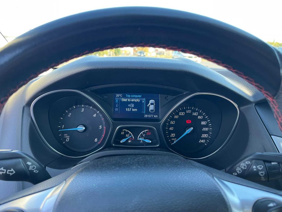 FORD Focus 2014 — imagine 2