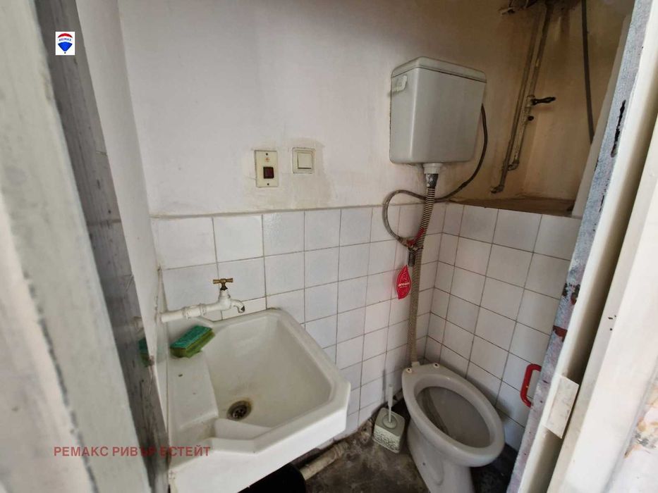 Продава се Магазин в Русе, Дружба 2 - 38 кв.м за 972 €/кв.м - Снимка #6