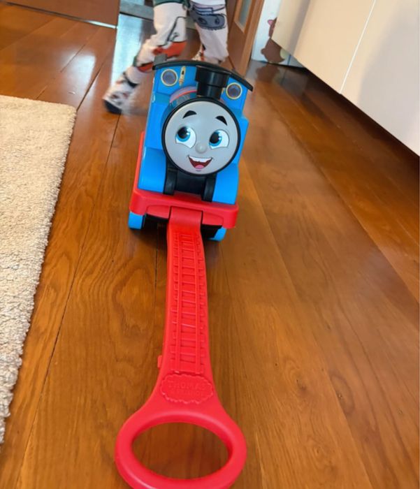 Thomas Fisher Price locomotiva