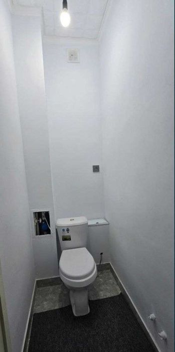 Самарканд ш. Эски БАМ худудида жойлашган 3 хонали квартира сотилади