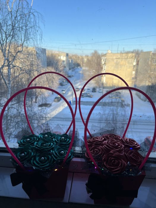 Атласный ленты букет