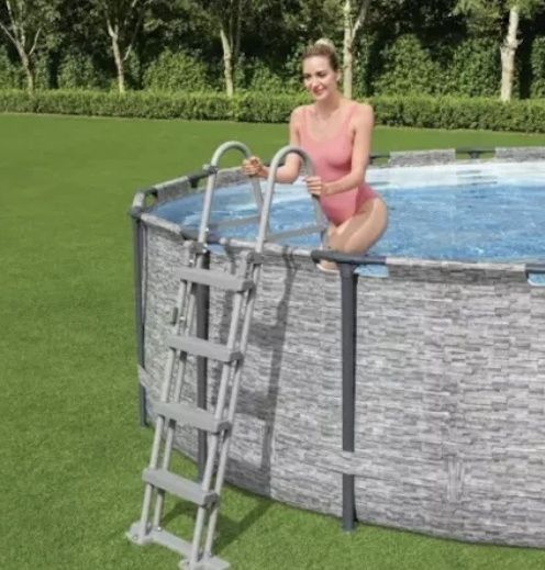 Стълба за басейн 1.22 (сглобена)