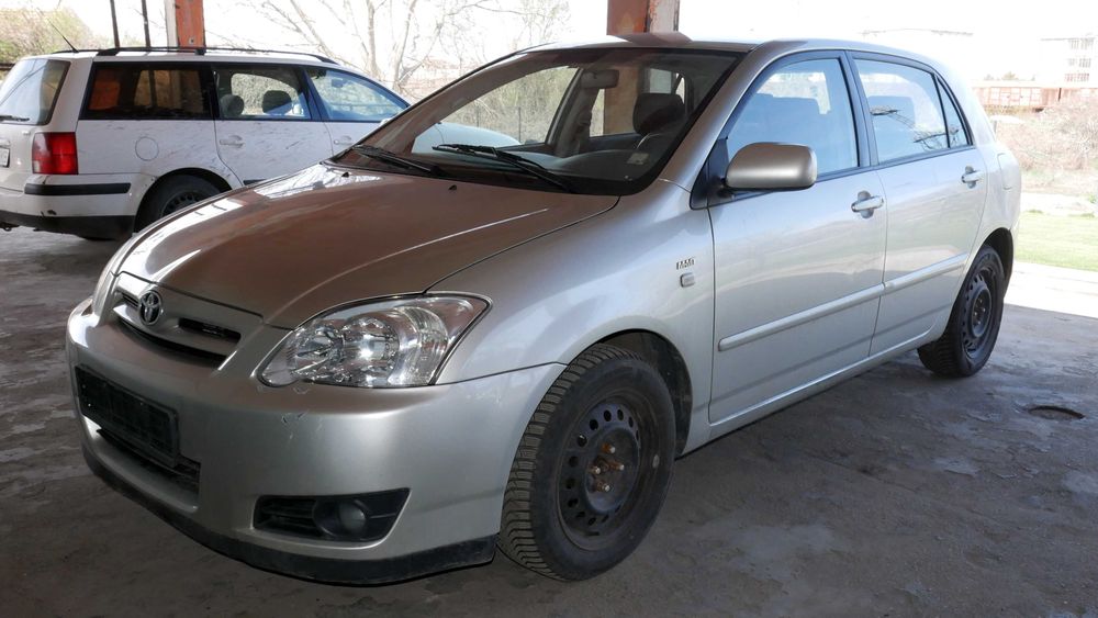 Toyota Corolla 2001-2006  НА ЧАСТИ