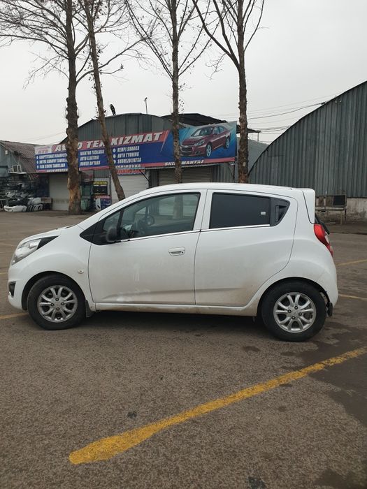 Spark ozmni moshinam kraskasi toza prabeg halol moshina 2 pazitsa zorr