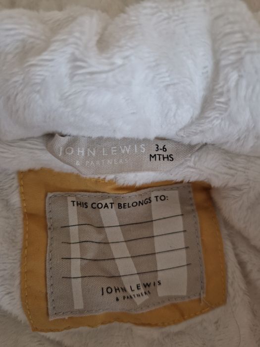 Ескимос / космонавт за бебе