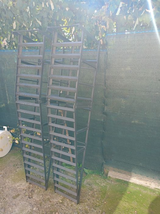 Rampe auto noi sub 3,5T demontabile de la jumătate.