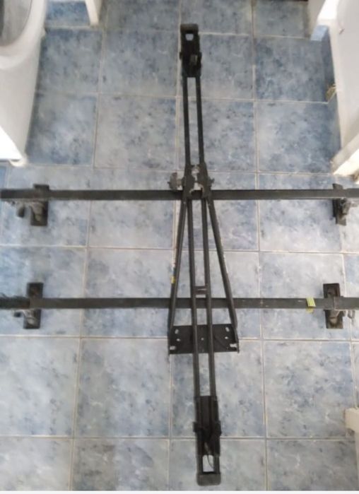 Bara auto portbagaj plafon