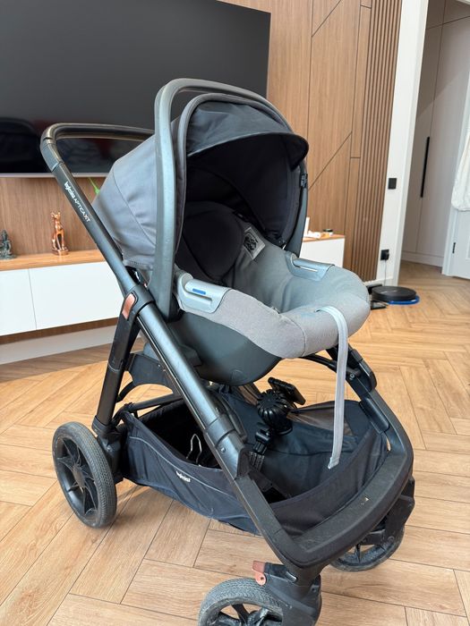 Коляска 3 в 1 Inglesina Aptica