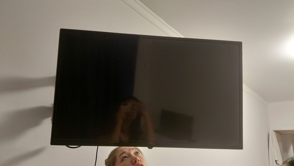 Продам телевизор.Район Кенесары-Сембинова