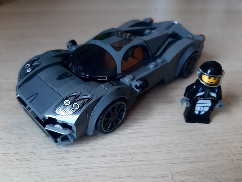 Lego Pagani Utopia 76915