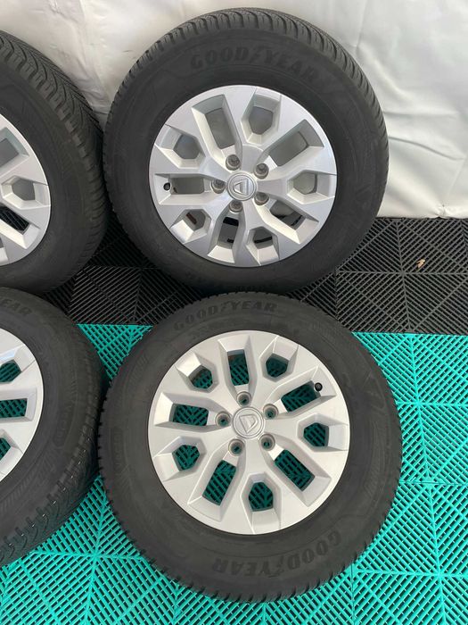 Set jante cu anvelope allseason 215 65 R16 Dacia Duster 2010-2023