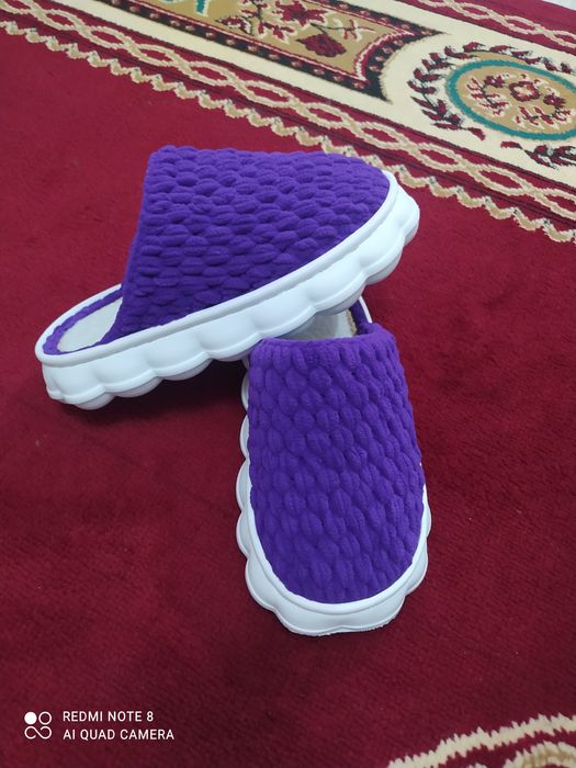 Домашний тапочки