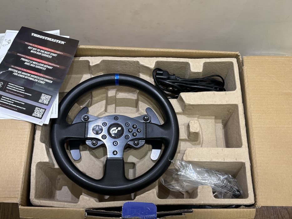Thrustmaster T300 RS GT Edition – волан с педали