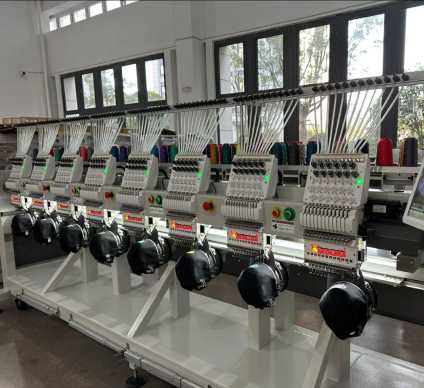 Бродировъчна машина Осем ГЛАВИ 450 мм .x 370 мм. +застъпване NEW MODEL