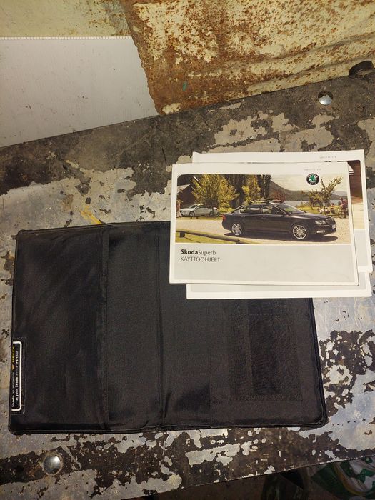 Mapa acte cu carte tehnica Skoda Superb 2009
