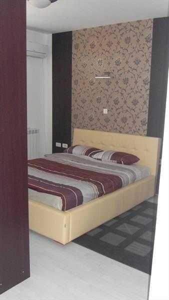 Дава се под наем Двустаен апартамент в Бургас, Изгрев - 59 кв.м за 229.5 € - Снимка #2