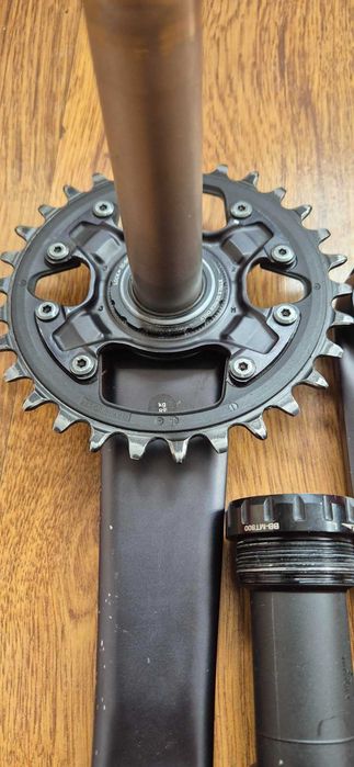 Angrenaj Pedalier SHIMANO 12s FC-M8100 + Foaie 30T + monobloc BB-MT800