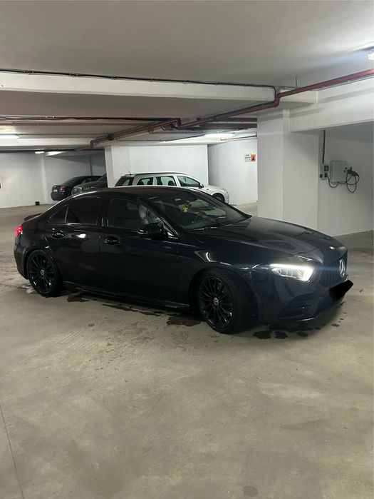 Mercedrs benz A250 AMG Sedan