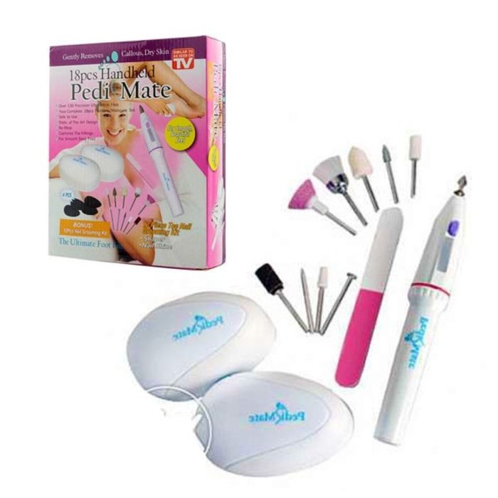 Комплект за домашен маникюр и педикюр