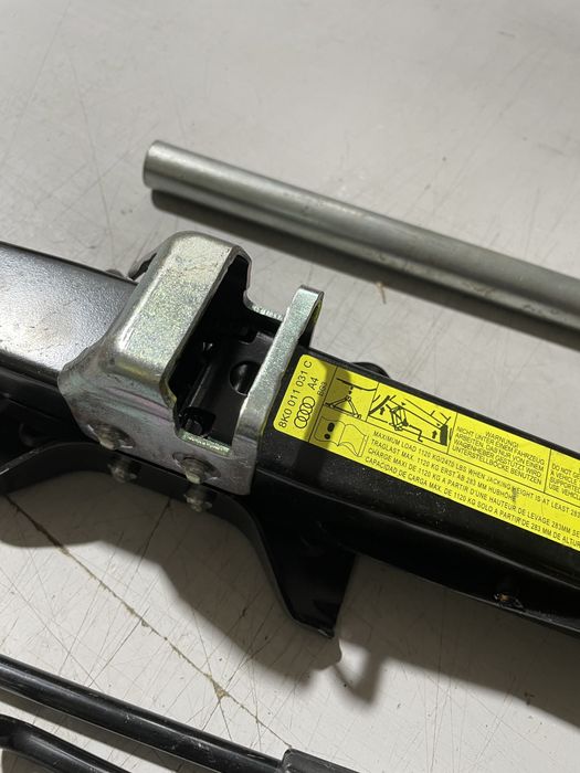 Cric original Audi A4 A5