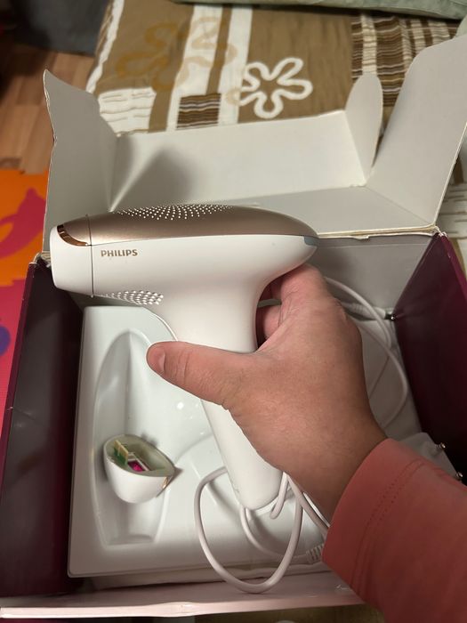 Фотоепилатор Philips Lumea Advanced – нов