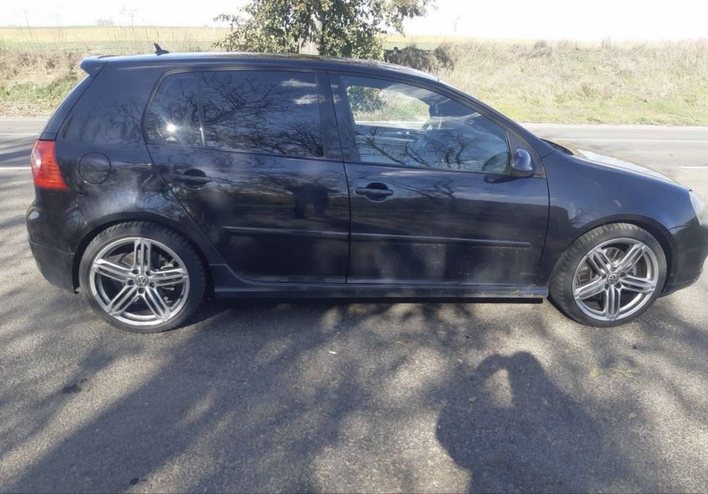Vw golf V GTI impecabil