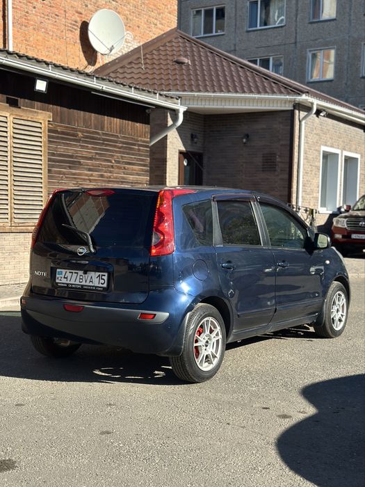 Nissan Note на автомате