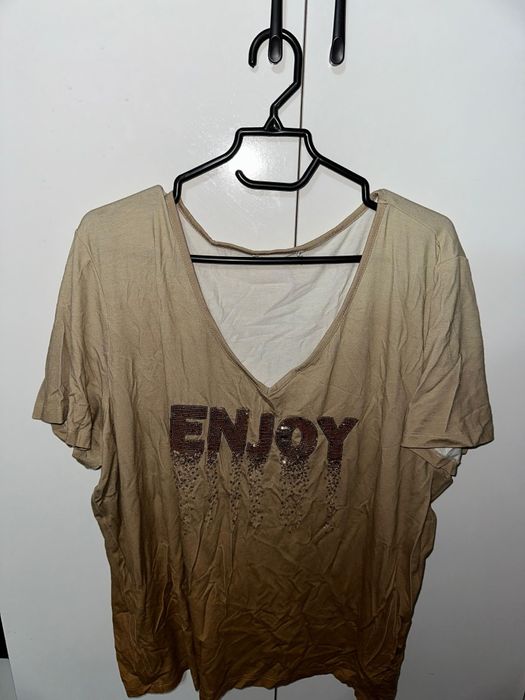 Продам вещи 54-56р