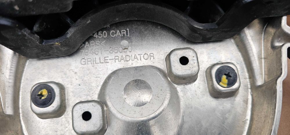 Bara fata cu grila radiator SsangYong Rexton Y400 2021 2022 2023 2024