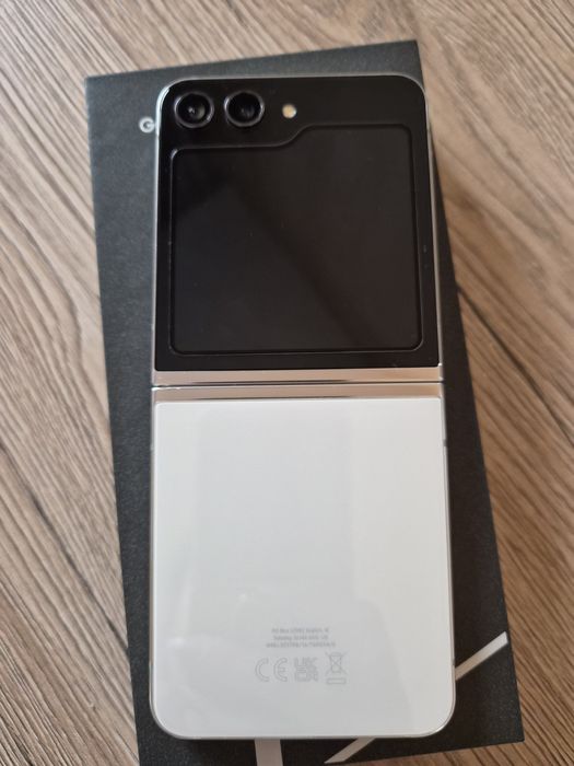 Samsung Galaxy Z Flip 5 512 GB