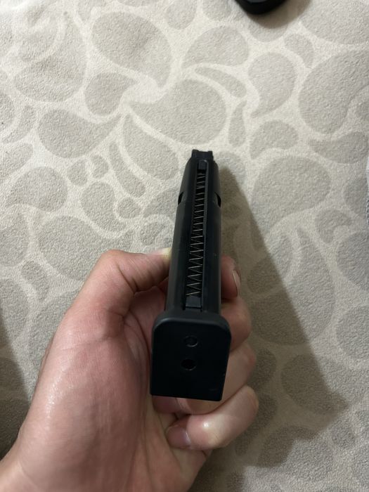 Резервен Пълнител за airsoft реплика AAP-01