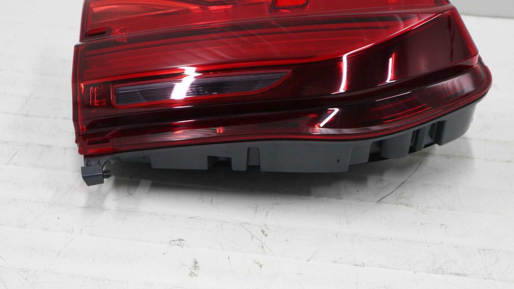 Ляв вътрешен стоп БМВ Г11 Г12 Ляв стоп заден капак БМВ Г11 Г12