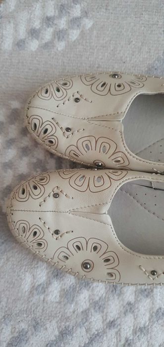 Кроссовки,слансы,балетки