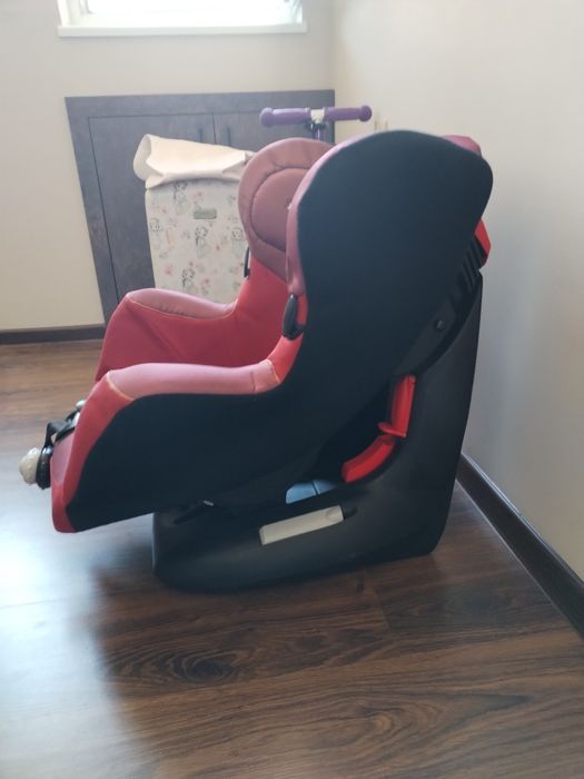 Bebe confort столче за кола