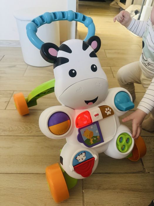 Уокър - проходилка Fisher Price, без никакви забележки, не използвана