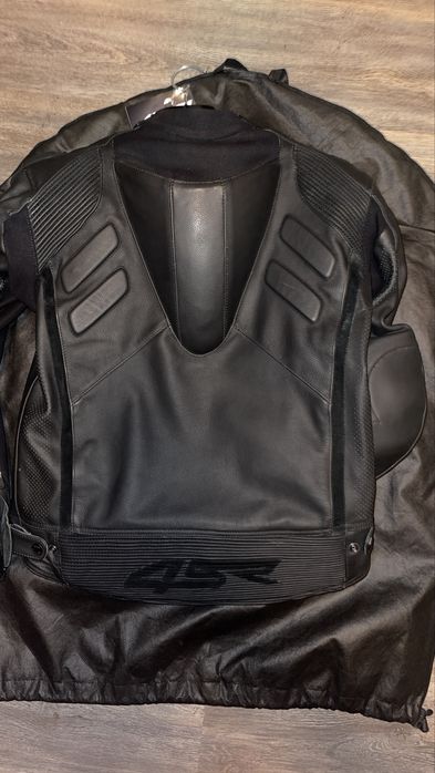 Geaca moto piele