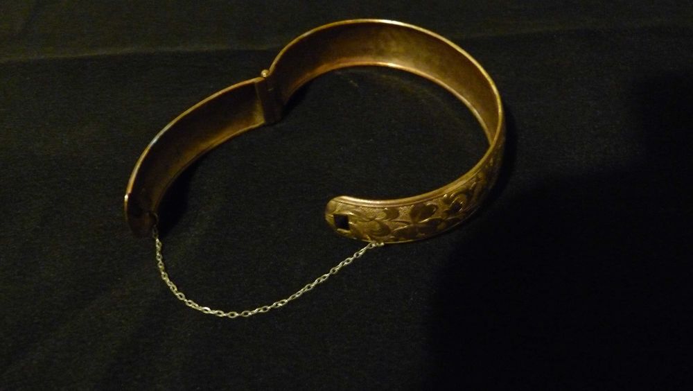 Ретро бижута-90 и повече години-красив подарък за любим човек