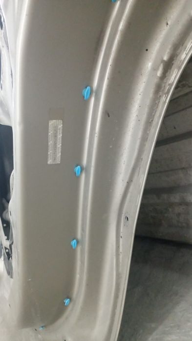 Продам дверь от Toyota 4Runner