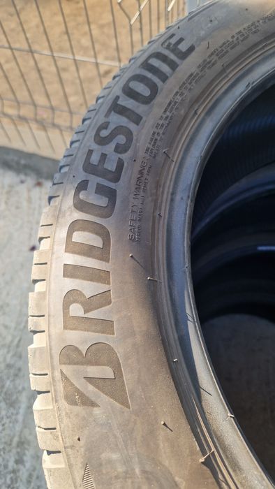 Vand cauciucuri de iarna SUV