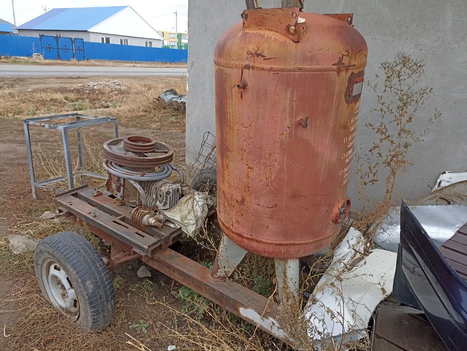 Продам компрессор промышленный