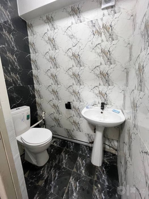 Srochna sotiladi 74m2 3 xonali