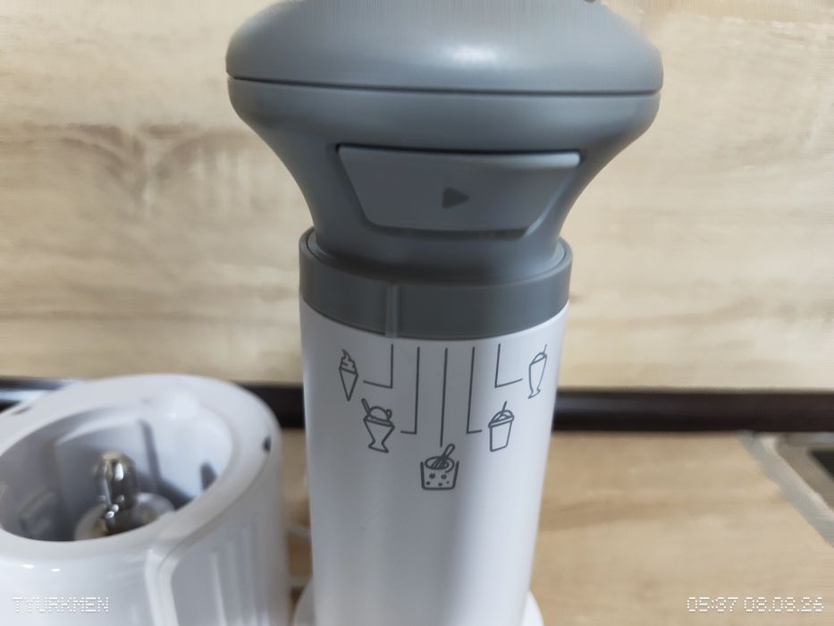 Машина за сладолед Cuisinart Freeze Wand ICEFD10E, 250W, 240 мл, 5 програми, Без BPA, Тиха работа