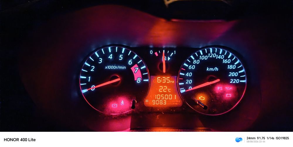 NISSAN Note 2010 — imagine 2