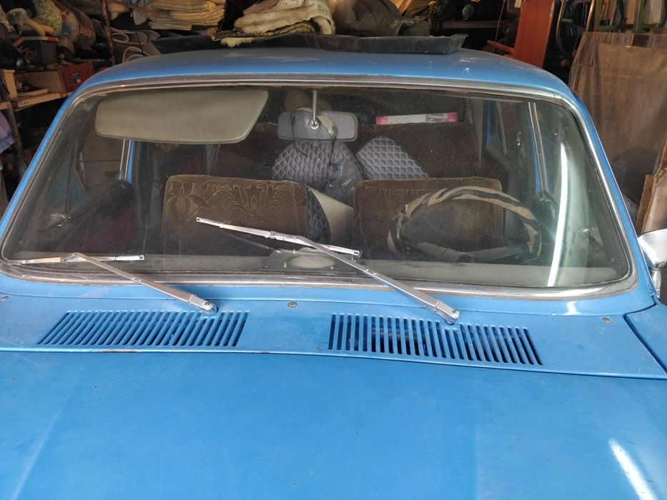 Волга 2400 — на ходу, всё работает