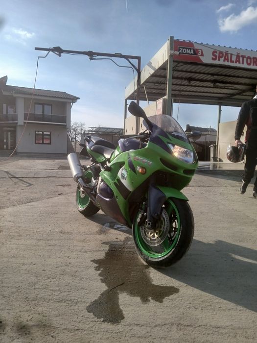 Kawasaki ninja zx6r