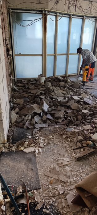 Кърти чисти и извозва